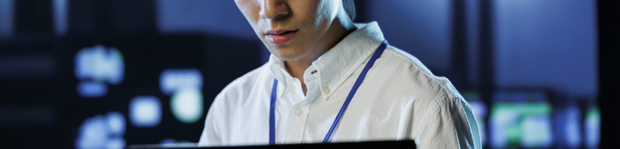 An IT specialist planning the process of how to migrate a database in AWS from an on-premise server to the cloud.