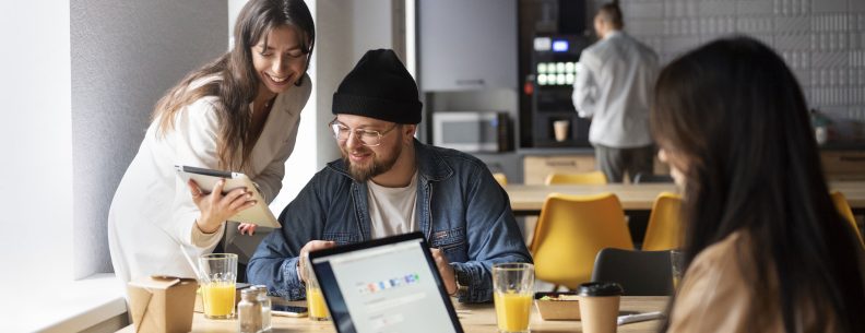 Top 8 Benefits of AWS Solutions for Tech Startups